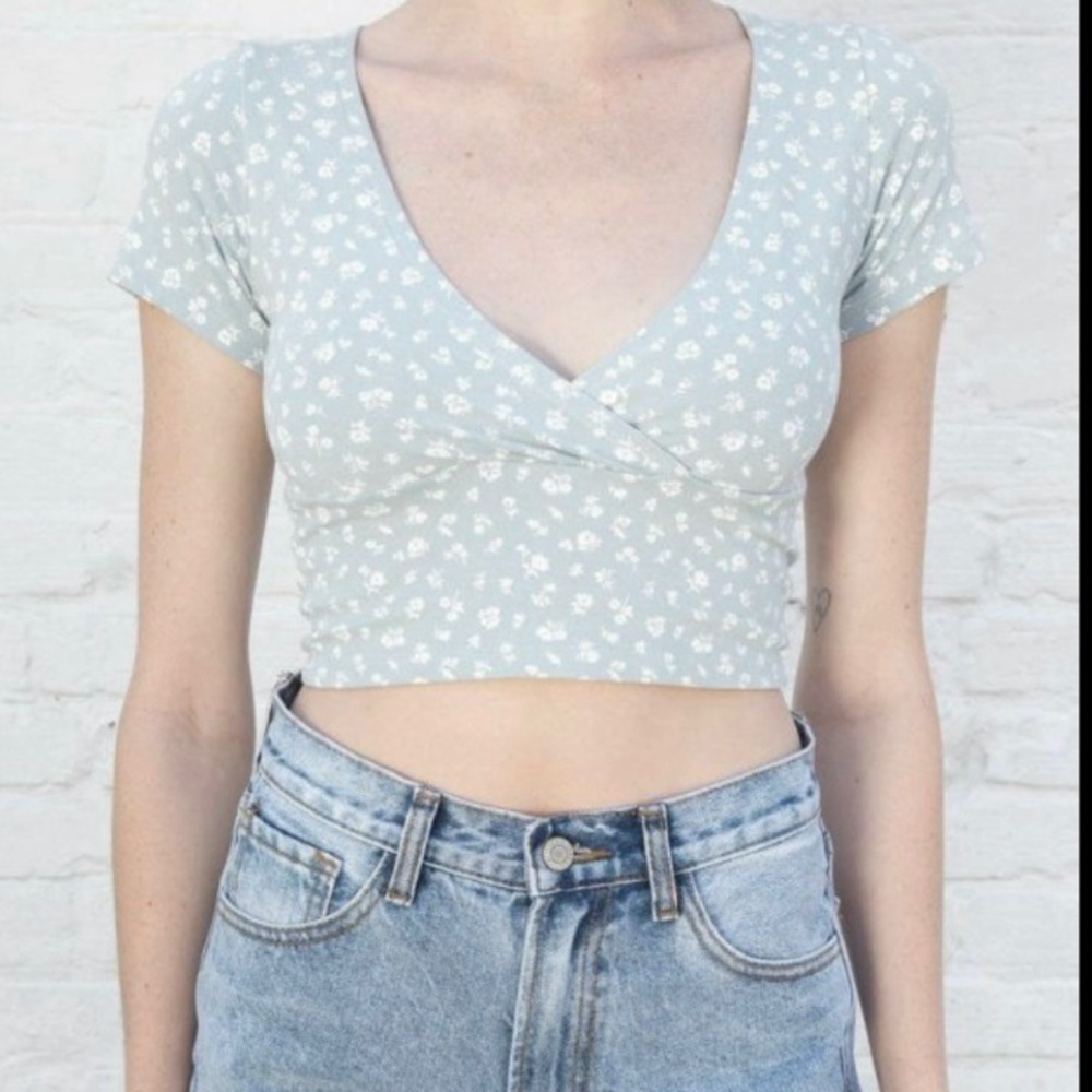 Brandy Melville amara top - blue with white floral